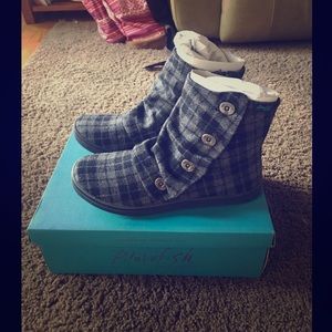 Brand new blowfish boots